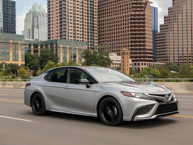 Đánh giá Toyota Camry 2021 Giá KM nội ngoại thất an toàn