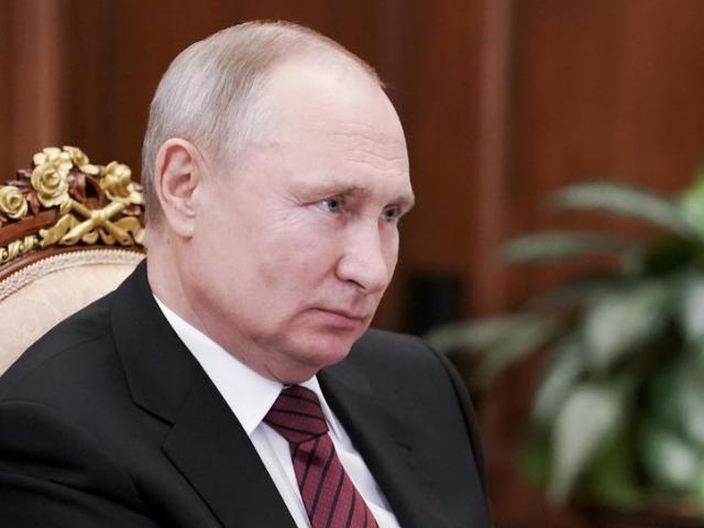 Báo Nga: Ông Putin có dấu hiệu tác dụng phụ của vắc-xin Covid-19
