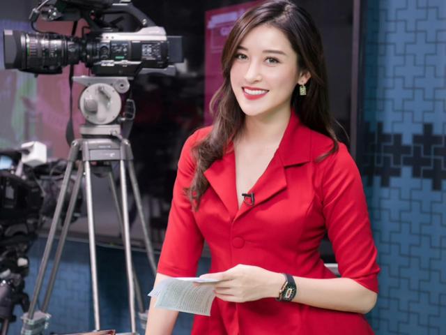 Á hậu Huyền My ăn Tết 'thả phanh' vẫn có vóc dáng vạn người mê