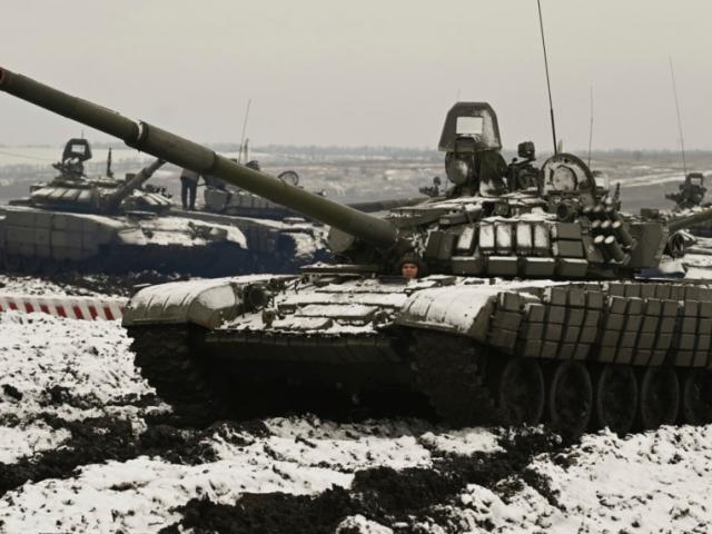 Điều khác thường khi binh sĩ, vũ khí Nga tiến sát Ukraine nhiều chưa từng thấy