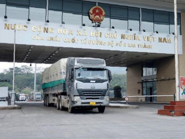 Trung Quốc tạm ngừng nhập khẩu hàng hoá qua cửa khẩu Kim Thành do phát hiện ca nhiễm Covid-19