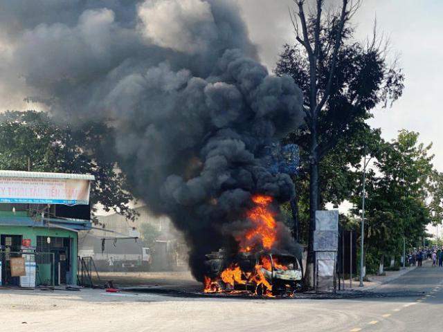 Tin tức 24h qua: Tài xế dũng cảm lái xe bồn đang bốc cháy rời khỏi cây xăng