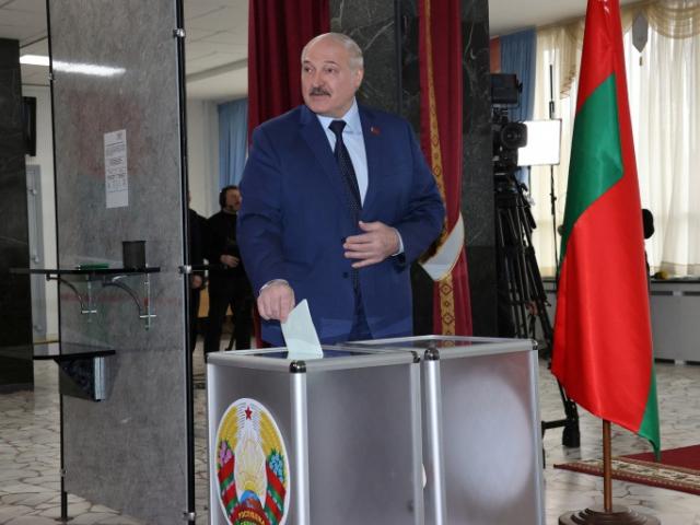 Tổng thống Belarus cảnh báo phương Tây không đẩy Nga vào Thế chiến III