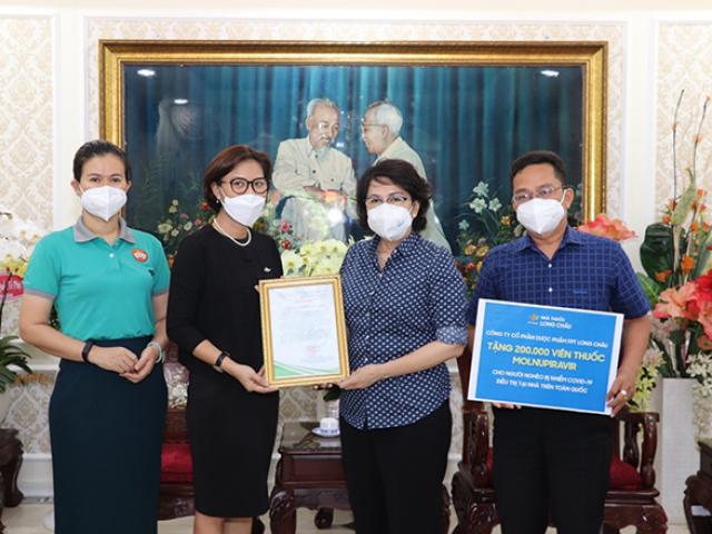 200,000 viên thuốc điều trị covid-19 sẽ được FPT Long Châu trao tặng miễn phí tới hộ nghèo