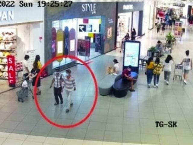 Vào trung tâm thương mại Aeon Mall Tân Phú trộm xe SH, 2 đối tượng bị bắt