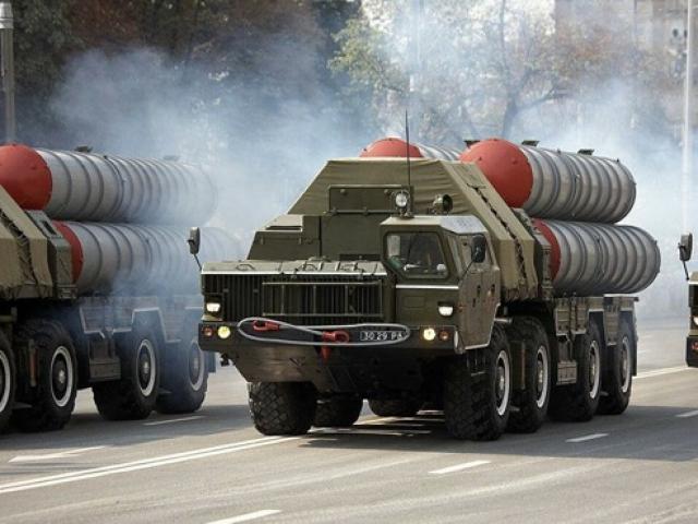 Mỹ &quot;đôn đáo&quot; tìm tên lửa phòng không S-300 để chuyển cho Ukraine