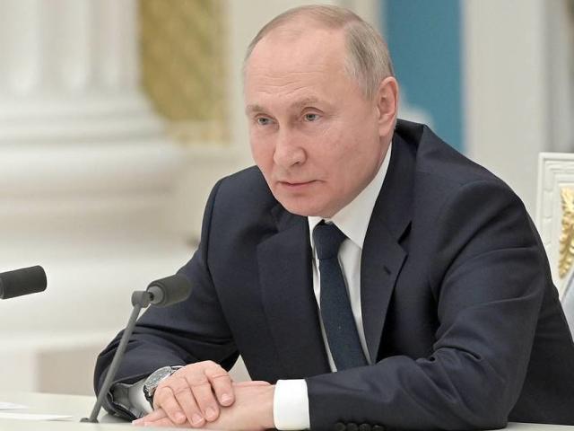 Thêm nhiều lệnh áp đặt trừng phạt kinh tế Nga liên quan vấn đề Ukraine