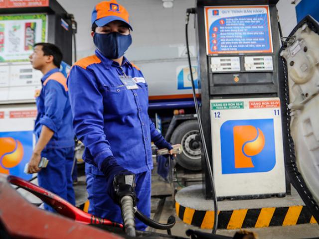 Giá xăng dầu hôm nay ngày 31/3: Tăng giảm trái chiều, giá xăng tại Việt Nam sẽ được điều chỉnh sớm