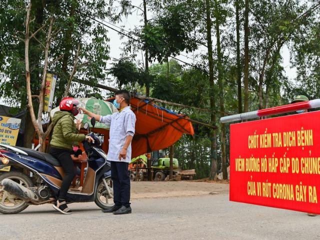 Lập 9 chốt kiểm soát, phong tỏa nhiều địa điểm ở Vĩnh Phúc