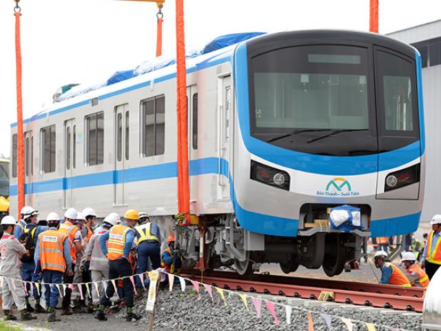 Hai đoàn tàu metro số Bến Thành – Suối Tiên sắp cập cảng ở TP.HCM