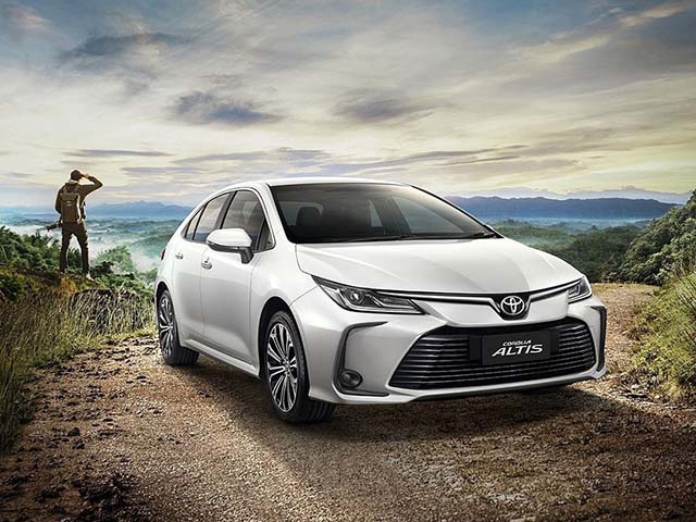 Toyota Corolla Altis được giảm giá hơn 70 triệu đồng tại một số đại lý