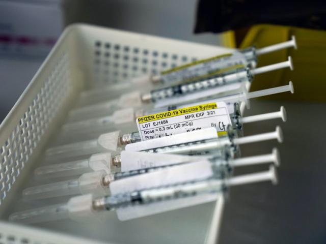 Nhật Bản tiêu hủy 7.000 liều vaccine Covid-19 Pfizer