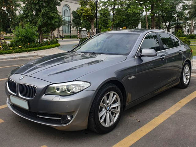 Trong tay 700 triệu đồng có nên mua BMW 523i đời 2011