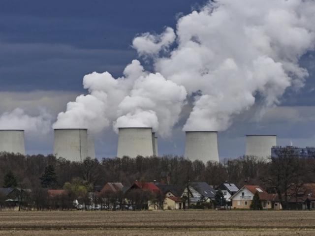 Châu Âu lần đầu trừng phạt Nga trong lĩnh vực năng lượng