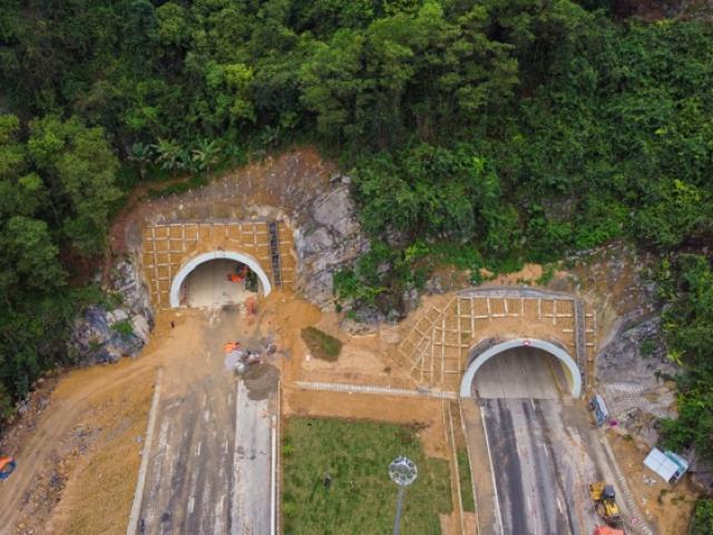 Cận cảnh dự án hầm xuyên núi trị giá gần 250 tỷ đồng, lớn nhất Quảng Ninh