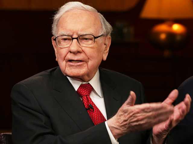Chấm điểm cổ phiếu VNM dựa trên 5 nguyên tắc đầu tư của Warren Buffett