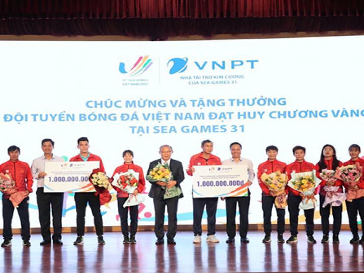 Tập đoàn VNPT thưởng “nóng” 2 tỷ đồng cho đội tuyển bóng đá nam U23 và đội tuyển bóng đá nữ Việt Nam