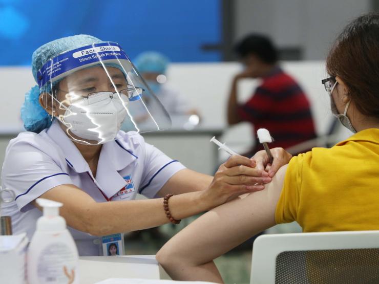 Khi nào Hà Nội tiêm mũi 4 vắc-xin phòng COVID-19?