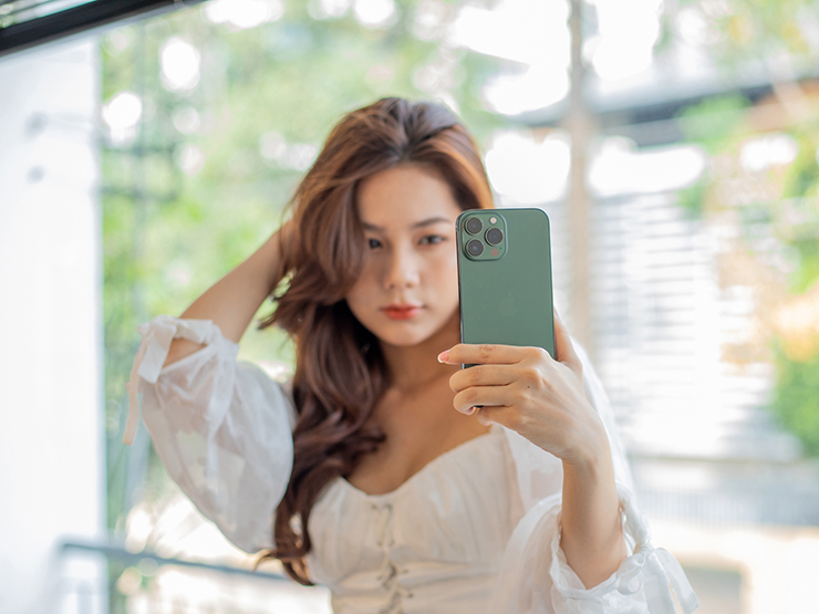 Top iPhone xịn mịn giảm giá sâu nhất tháng 6