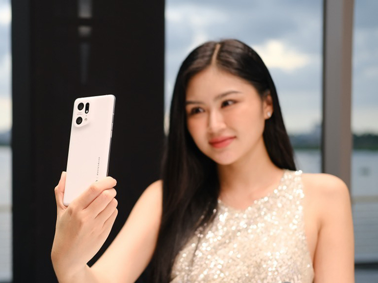 Những điện thoại Oppo giảm giá “khét” nhất lúc này