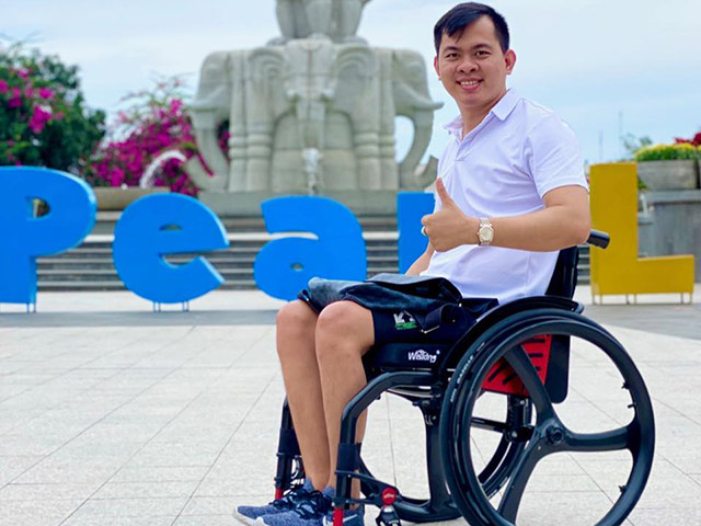 Cảm phục nghị lực sống của chàng trai khuyết tật Tính Vĩnh Long: Sống là cống hiến không ngừng nghỉ