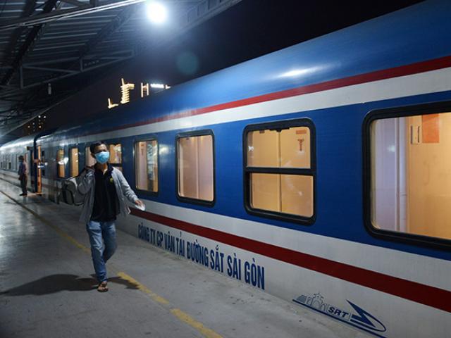 Đường sắt dừng bán vé cho khách đi và đến ga Sài Gòn từ ngày 9/7