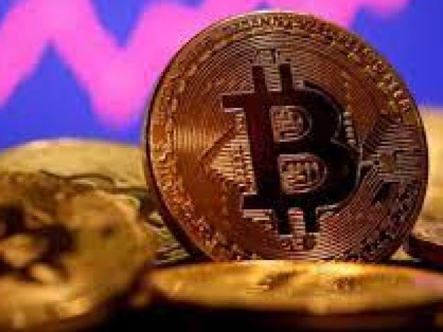 Bitcoin lại tăng như lên đồng, giá mỗi coin vượt 1 tỷ đồng