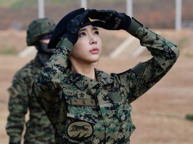 Nữ quân nhân Hàn Quốc tự sát sau khi tố cáo bị quấy rối tình dục