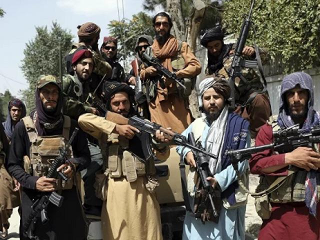 “Tổng thống lâm thời” Afghanistan nói về Taliban và Al-Qaeda