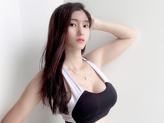 Hot mom Nguyễn Xuyến: Từ mẫu ảnh đến CEO của công ty truyền thông Fun Media