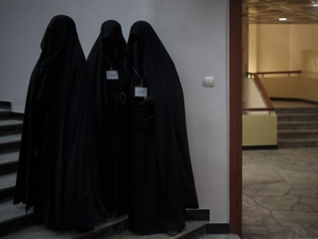 Taliban lại thay đổi quy định về nữ sinh đại học