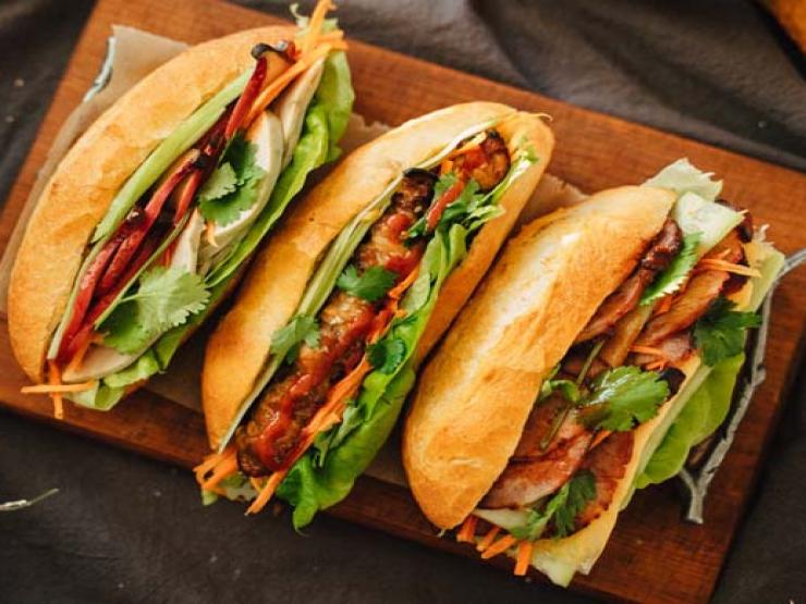 Bánh mì: Điểm nhấn độc đáo của ẩm thực đường phố Việt Nam