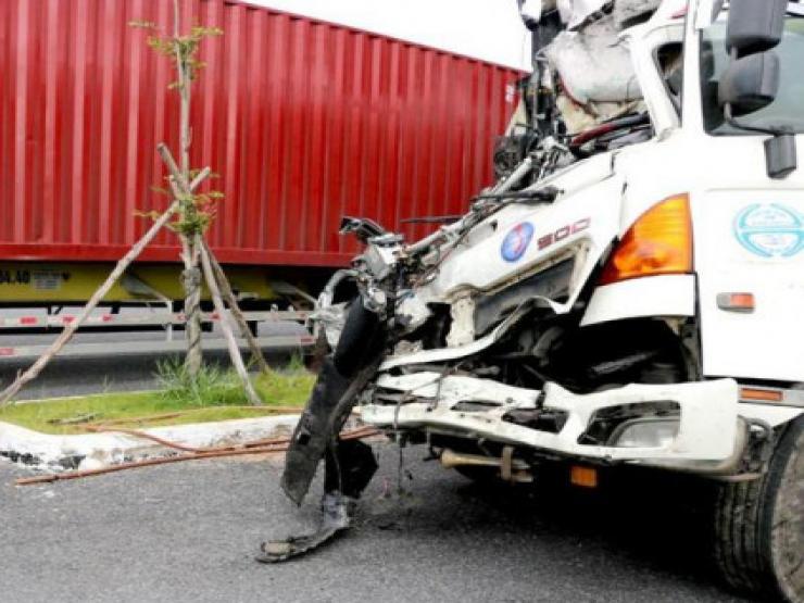 Vụ tai nạn 3 người tử vong ở Khánh Hòa: Bắt tạm giam tài xế xe tải