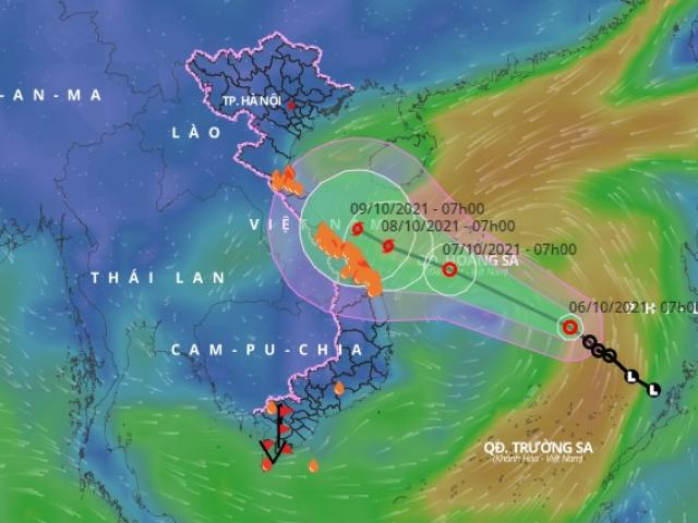 Áp thấp nhiệt đới còn mạnh thêm, mưa to dọc dải miền Trung