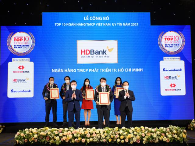 Kinh doanh hiệu quả, HDBank khẳng định vị thế top 5 ngân hàng tư nhân uy tín nhất Việt Nam