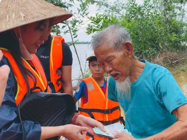 Nóng trong tuần: Một huyện ở Quảng Bình không thể thống kê cụ thể về hoạt động từ thiện của ca sĩ Thủy Tiên