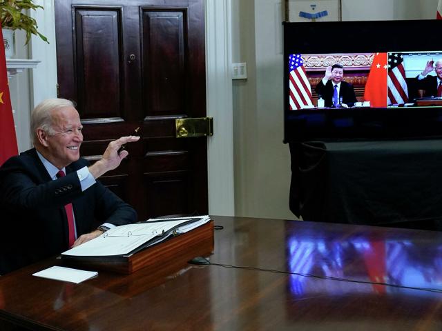 Ông Tập gọi ông Biden là "bạn cũ", Nhà Trắng nói khác