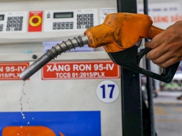 Giá xăng tăng mạnh cao nhất 7 năm qua, quỹ bình ổn của Việt Nam còn bao nhiêu?
