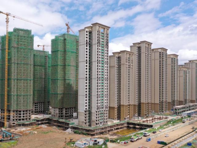 Sau khủng hoảng vỡ nợ, Evergrande bất ngờ tuyên bố tiếp tục triển khai các dự án