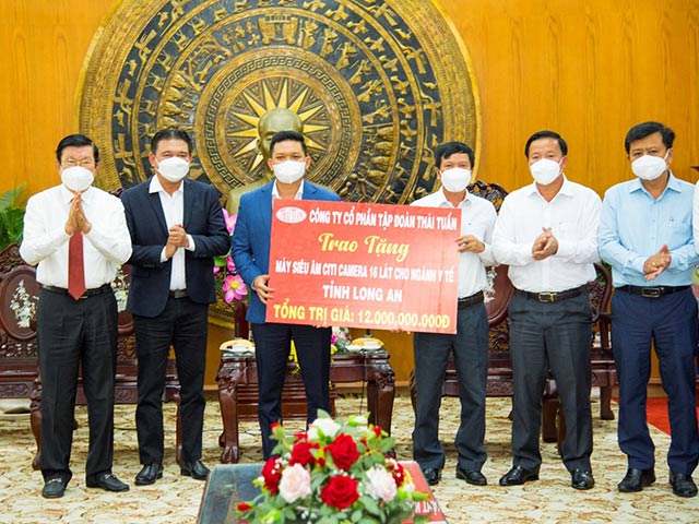 Thái Tuấn trao tặng tỉnh Long An hệ thống chụp CT Scanner 16 Lát Cắt