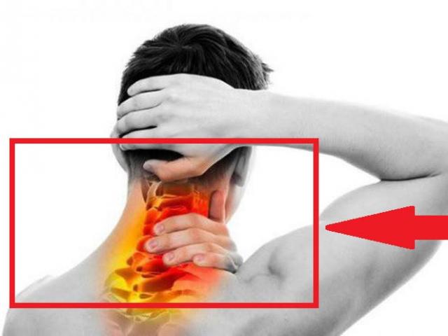 Bị đau lưng âm ỉ, ngồi 1 lúc là đau cứng cổ: Chuyên gia cảnh báo thủ phạm nguy hiểm!